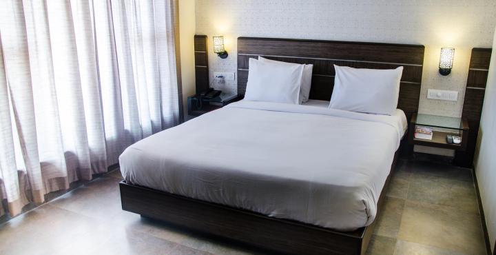 Jc Castle Hotel Shirdi Eksteriør billede
